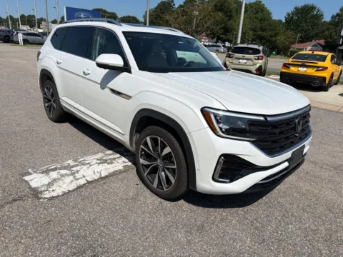 More photos of 2024 Volkswagen Atlas 2.0T SEL Premium R-Line at First Team Subaru Norfolk, VA