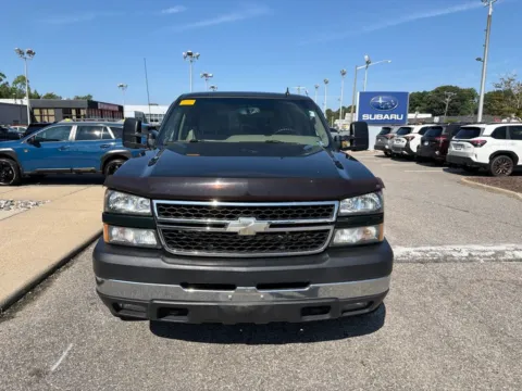 More photos of 2006 Chevrolet Silverado 3500 LT at First Team Subaru Norfolk, VA