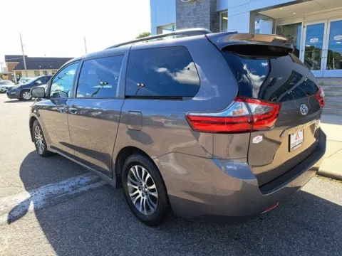 More photos of 2020 Toyota Sienna XLE at First Team Subaru Norfolk, VA