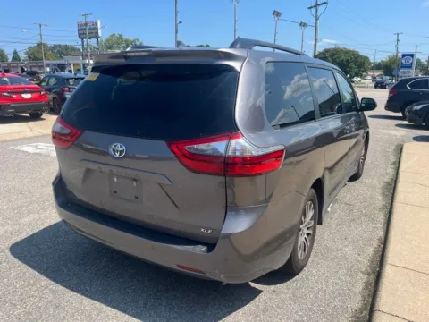 More photos of 2020 Toyota Sienna XLE at First Team Subaru Norfolk, VA