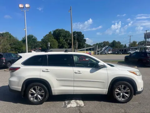 Another view of 2016 Toyota Highlander LE Plus V6 for sale in Norfolk, VA at First Team Subaru Norfolk
