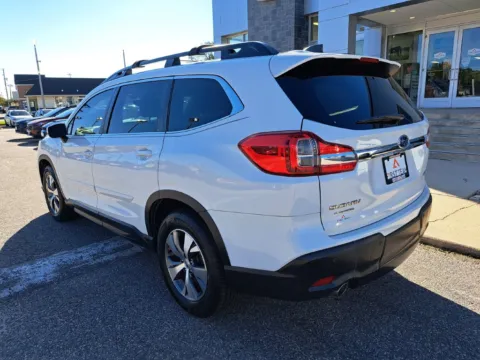 More photos of 2019 Subaru Ascent Premium at First Team Subaru Norfolk, VA