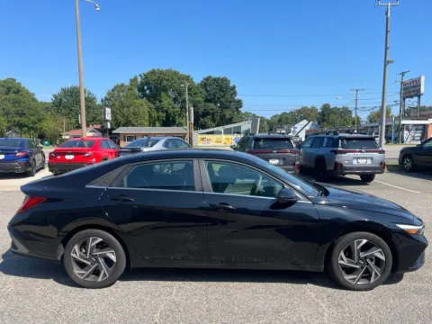 Another view of 2025 Hyundai Elantra SEL Convenience for sale in Norfolk, VA at First Team Subaru Norfolk