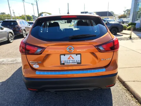 More photos of 2017 Nissan Rogue Sport SL at First Team Subaru Norfolk, VA
