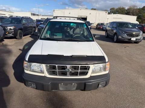 More photos of 1998 Subaru Forester L at First Team Subaru Norfolk, VA