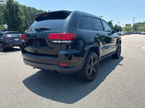 More photos of 2019 Jeep Grand Cherokee Laredo at First Team Subaru Suffolk, VA