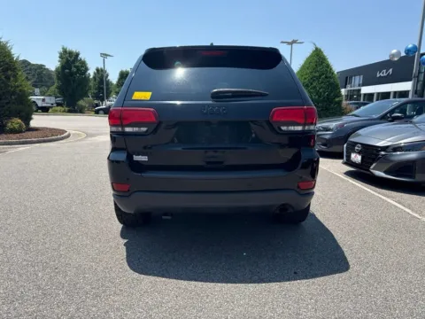 More photos of 2019 Jeep Grand Cherokee Laredo at First Team Subaru Suffolk, VA