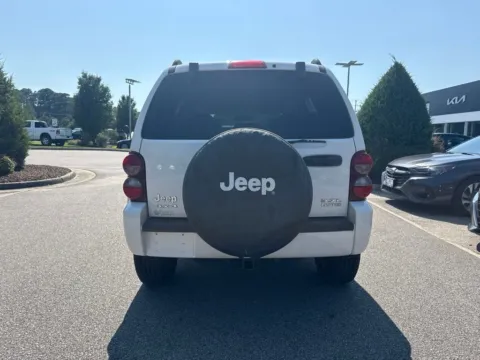 More photos of 2007 Jeep Liberty Limited at First Team Subaru Suffolk, VA