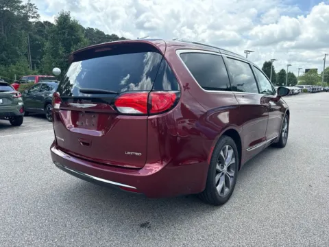 More photos of 2017 Chrysler Pacifica Limited at First Team Subaru Suffolk, VA