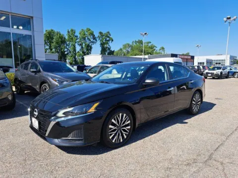 Black 2024 Nissan Altima 2.5 SV for sale in Suffolk, VA