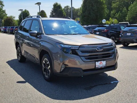 More photos of 2025 Subaru Forester Premium at First Team Subaru Suffolk, VA