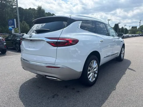 More photos of 2021 Buick Enclave Essence at First Team Subaru Suffolk, VA