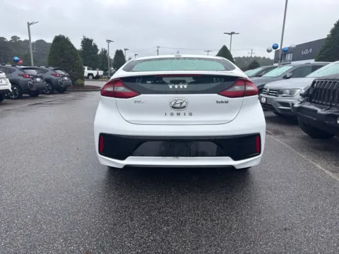 More photos of 2019 Hyundai Ioniq Hybrid SEL at First Team Subaru Suffolk, VA