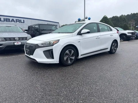 White 2019 Hyundai Ioniq Hybrid SEL for sale in Suffolk, VA