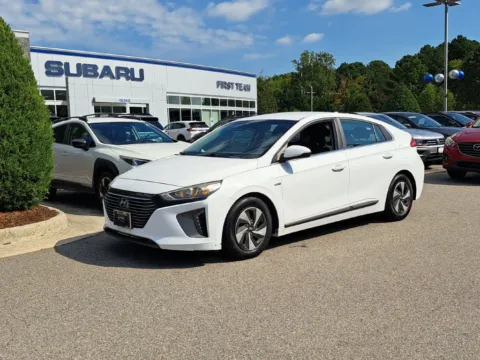 White 2019 Hyundai Ioniq Hybrid SEL for sale in Suffolk, VA