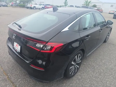 More photos of 2022 Honda Civic EX-L at First Team Toyota, VA