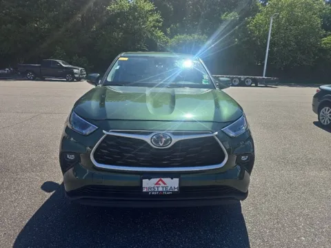Photos of 2023 Toyota Highlander Hybrid LE for sale in Chesapeake, VA at First Team Toyota