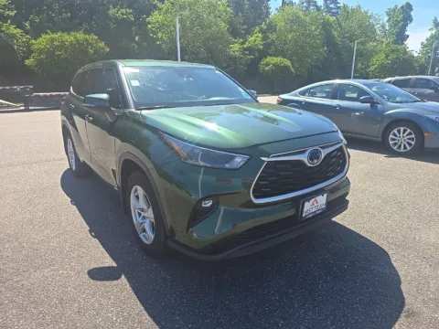 Another view of 2023 Toyota Highlander Hybrid LE for sale in Chesapeake, VA at First Team Toyota