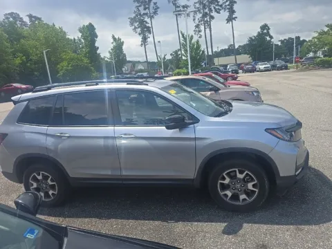 More photos of 2023 Honda Passport TrailSport at First Team Toyota, VA