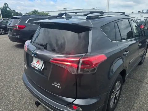 More photos of 2018 Toyota RAV4 Hybrid XLE at First Team Toyota, VA