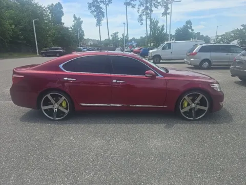 More photos of 2012 Lexus LS 460 at First Team Toyota, VA
