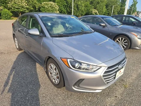 Another view of 2017 Hyundai Elantra SE for sale in Chesapeake, VA at First Team Toyota