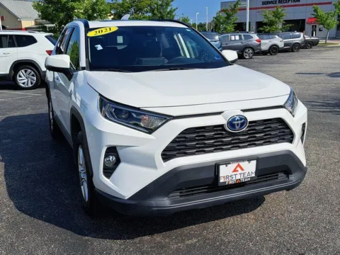 More photos of 2021 Toyota RAV4 Hybrid XLE at First Team Toyota, VA