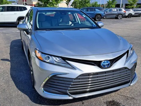 More photos of 2022 Toyota Camry Hybrid XLE at First Team Toyota, VA