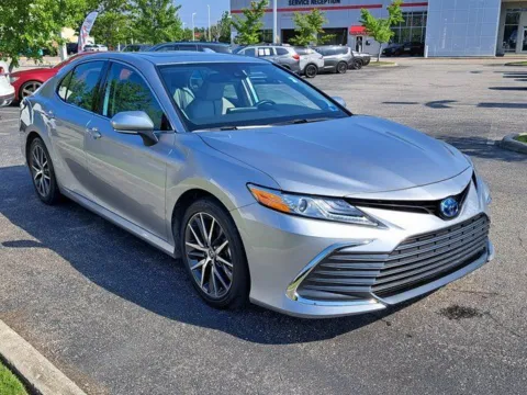 More photos of 2022 Toyota Camry Hybrid XLE at First Team Toyota, VA