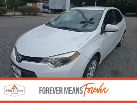 White 2014 Toyota Corolla L for sale in Chesapeake, VA