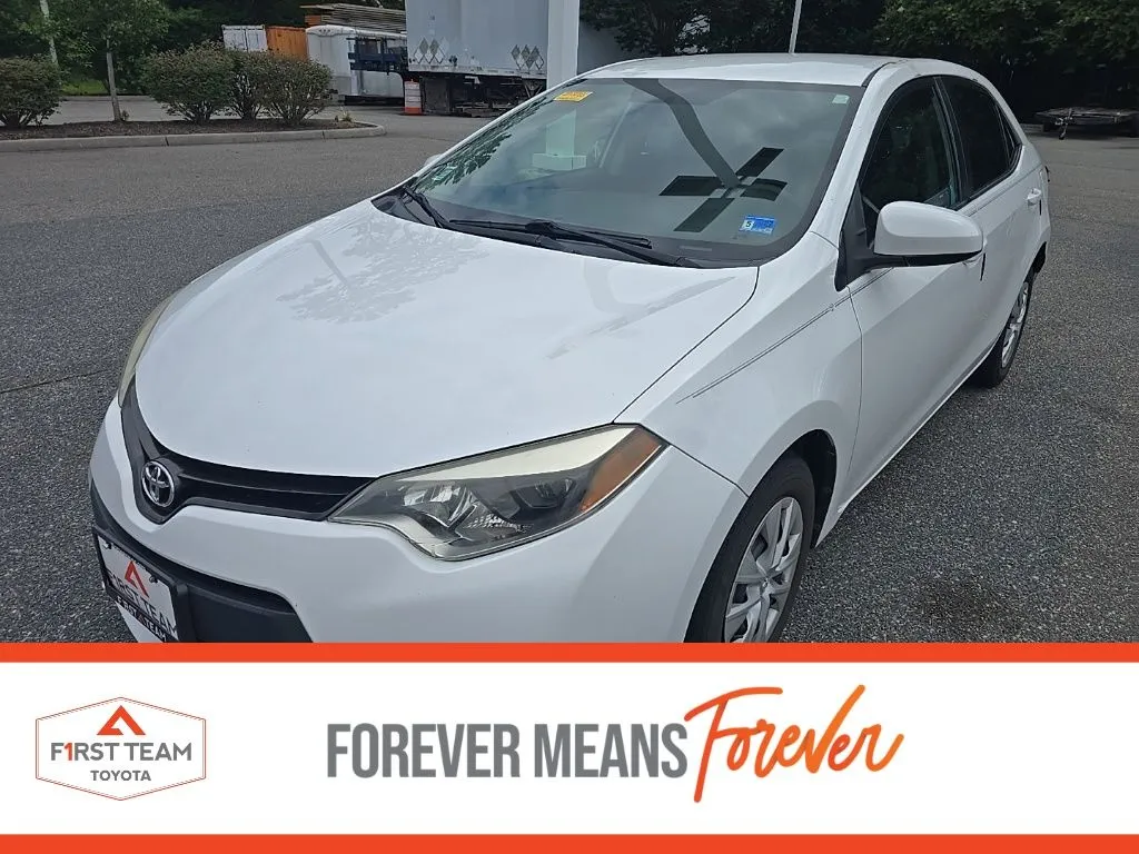 White 2014 Toyota Corolla L for sale in Chesapeake, VA