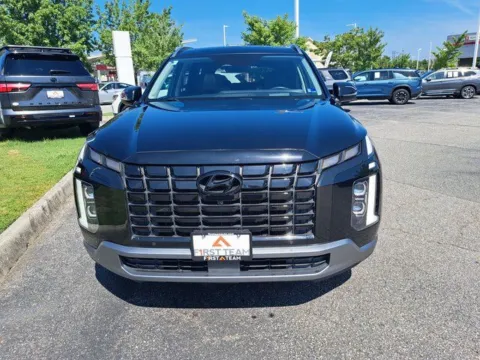 Another view of 2023 Hyundai Palisade Limited for sale in Chesapeake, VA at First Team Toyota