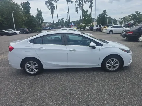 More photos of 2016 Chevrolet Cruze LT at First Team Toyota, VA