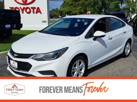 White 2016 Chevrolet Cruze LT for sale in Chesapeake, VA