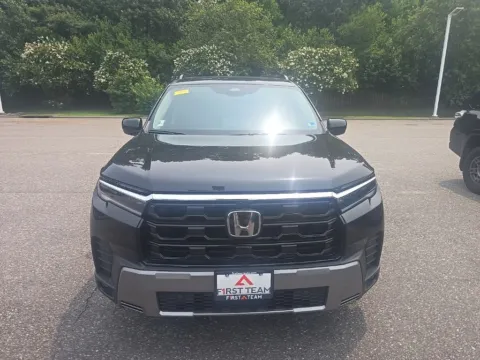 Photos of 2026 Honda Pilot Touring for sale in Chesapeake, VA at First Team Toyota