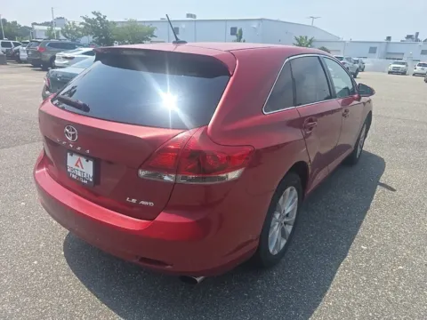 More photos of 2014 Toyota Venza LE at First Team Toyota, VA
