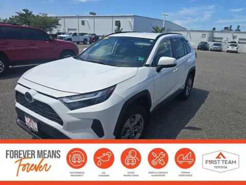 White 2024 Toyota RAV4 Hybrid XLE for sale in Chesapeake, VA