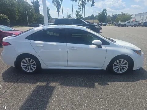 More photos of 2025 Toyota Corolla LE at First Team Toyota, VA