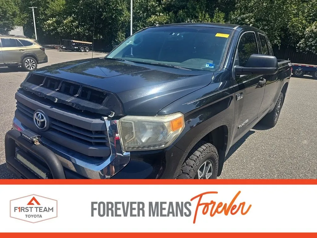 Black 2014 Toyota Tundra SR5 for sale in Chesapeake, VA