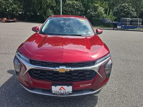 Photos of 2025 Chevrolet Trax LT for sale in Chesapeake, VA at First Team Toyota