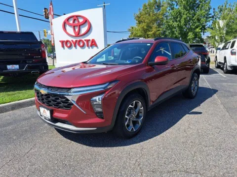 Photos of 2025 Chevrolet Trax LT for sale in Chesapeake, VA at First Team Toyota
