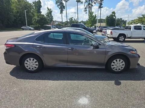 More photos of 2019 Toyota Camry Hybrid LE at First Team Toyota, VA