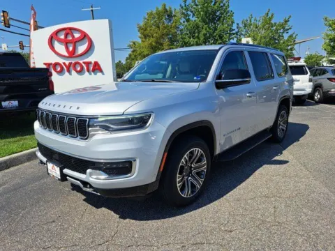 Photos of 2023 Jeep Wagoneer Series II for sale in Chesapeake, VA at First Team Toyota