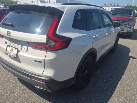 More photos of 2026 Honda CR-V Hybrid Sport-L at First Team Toyota, VA
