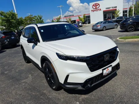 More photos of 2026 Honda CR-V Hybrid Sport-L at First Team Toyota, VA