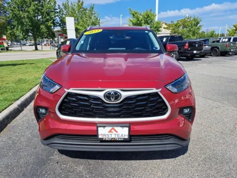 Another view of 2022 Toyota Highlander XLE for sale in Chesapeake, VA at First Team Toyota