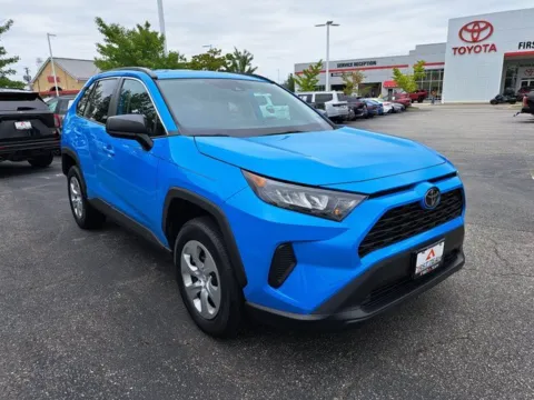 More photos of 2020 Toyota RAV4 LE at First Team Toyota, VA