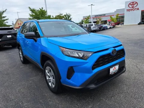 More photos of 2020 Toyota RAV4 LE at First Team Toyota, VA