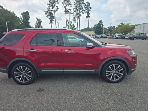 More photos of 2018 Ford Explorer Platinum at First Team Toyota, VA