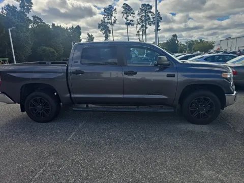 More photos of 2020 Toyota Tundra SR5 at First Team Toyota, VA